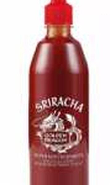 GOLDEN DRAGON SRI. CHILLI SAUCE